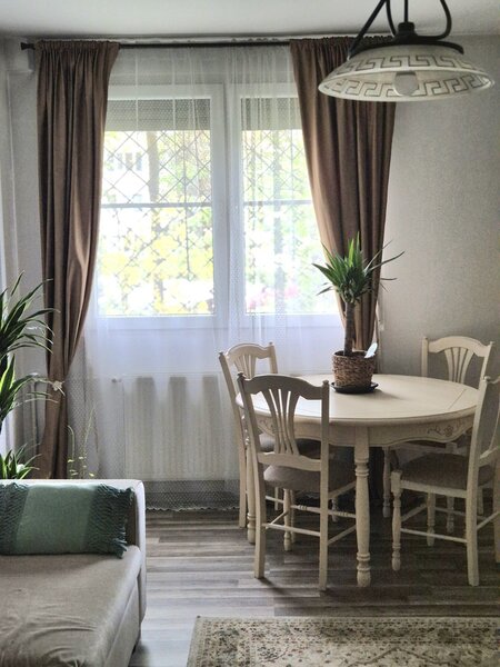 Nicolae Grigorescu  fix la metrou pe Camil Ressu, bloc tip H